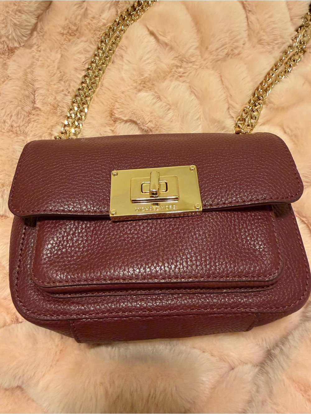 Michael Kors Women's Burgundy Leather Chain-Handle Shoulder Bag - Picture 3 of 9